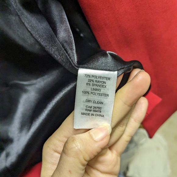 Belle Vere crimson red knee length coat - Picture 4 of 4